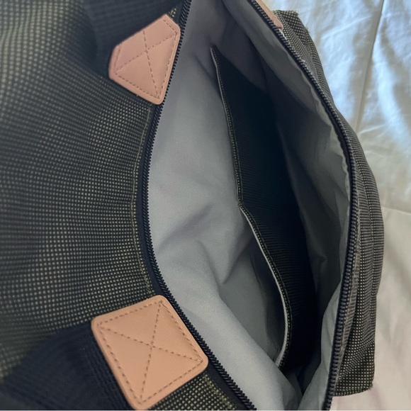 Diaper backpack - Picture 5 of 10